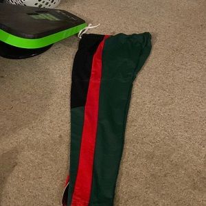 Mens multicolored athletic pants w/ front pockets, sz XL